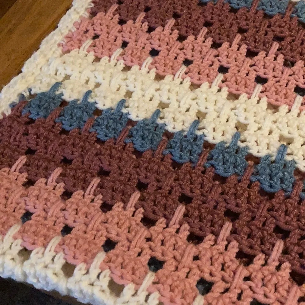 Large Handmade knit blanket_11